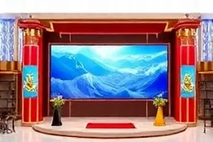 楼道声控灯里的走廊灯与脚步声